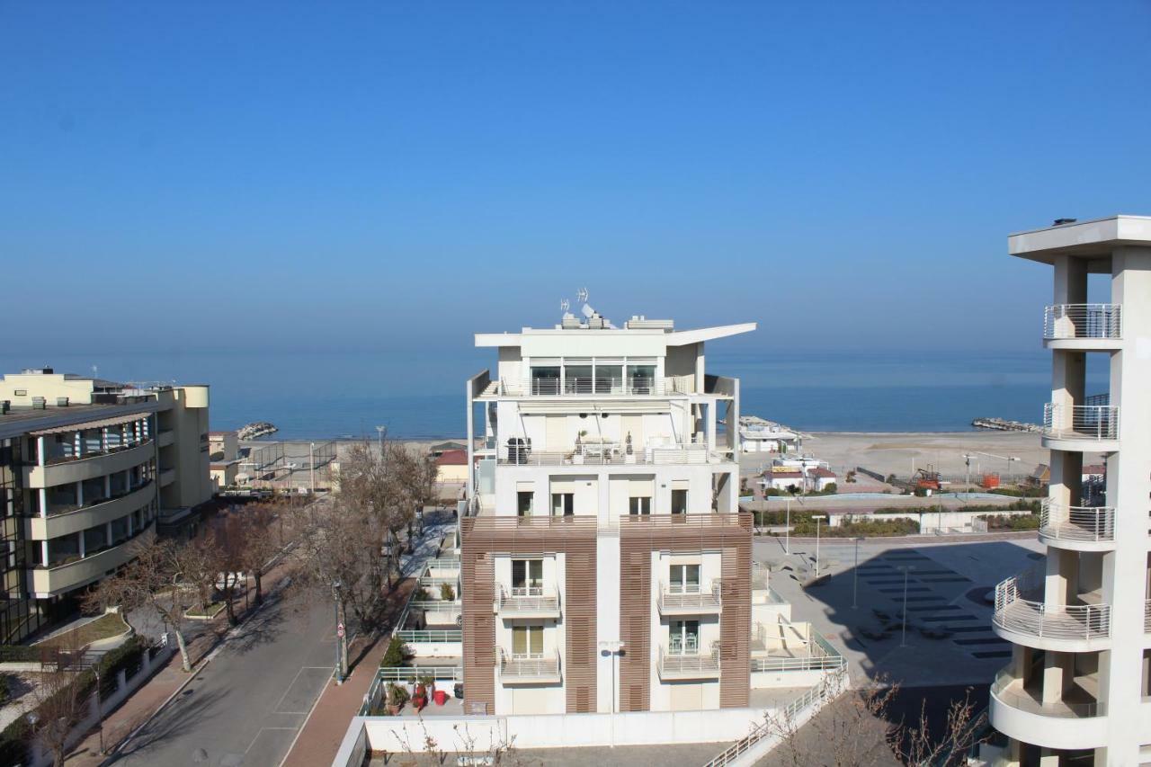 Hotel Caesar Misano Adriatico Exteriér fotografie