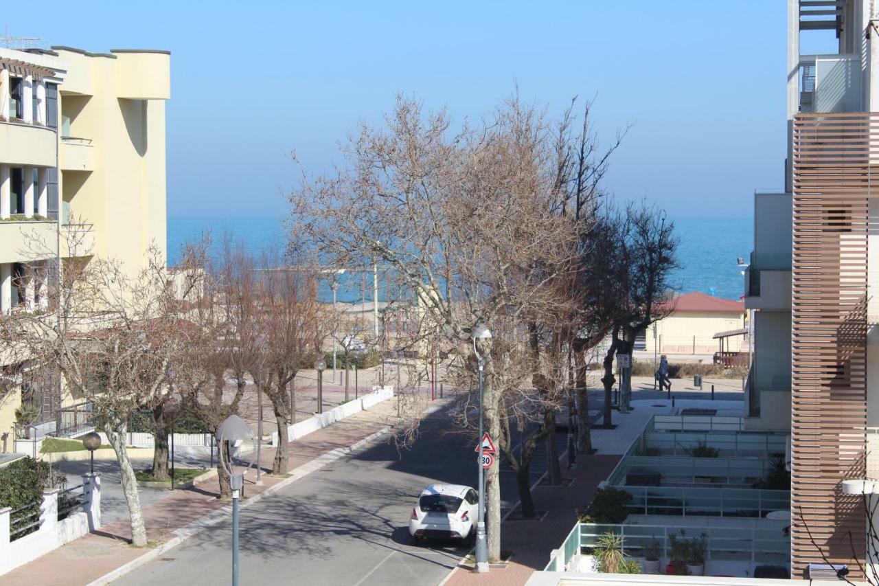 Hotel Caesar Misano Adriatico Exteriér fotografie
