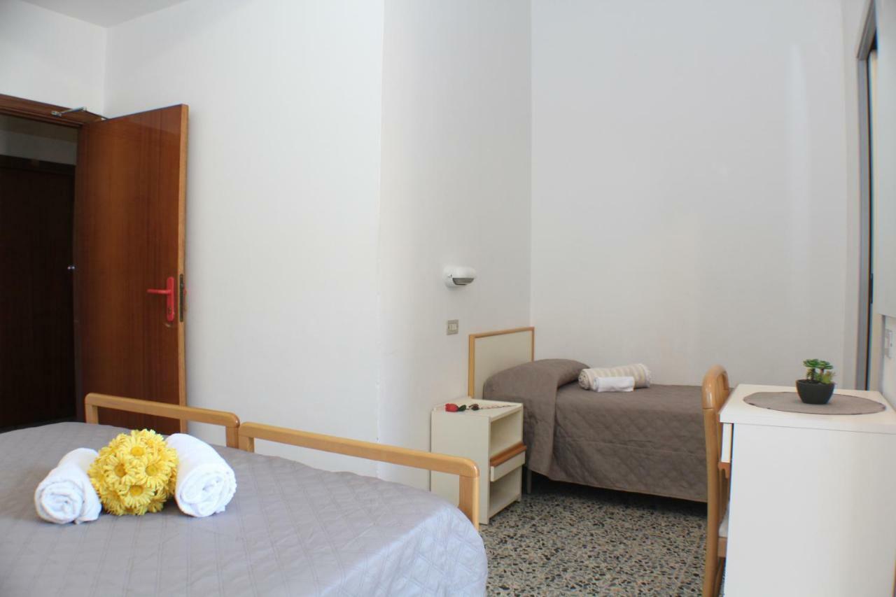 Hotel Caesar Misano Adriatico Exteriér fotografie