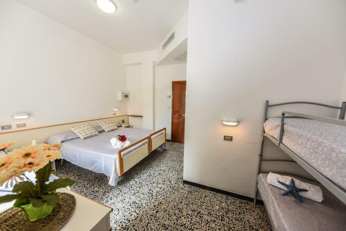 Hotel Caesar Misano Adriatico Exteriér fotografie