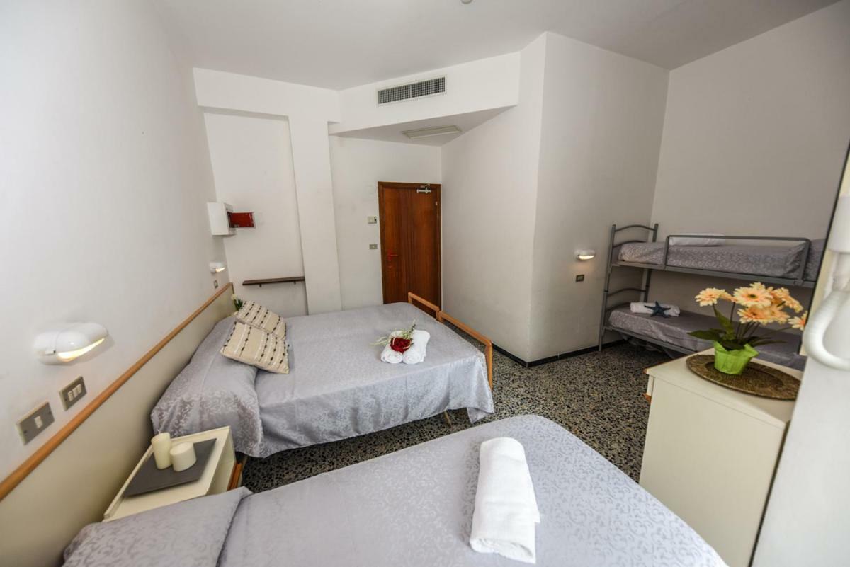 Hotel Caesar Misano Adriatico Exteriér fotografie