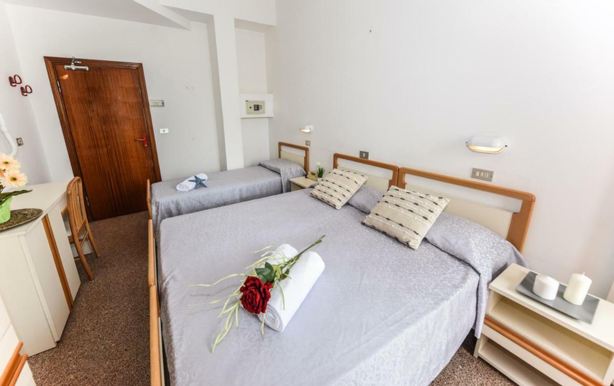 Hotel Caesar Misano Adriatico Exteriér fotografie